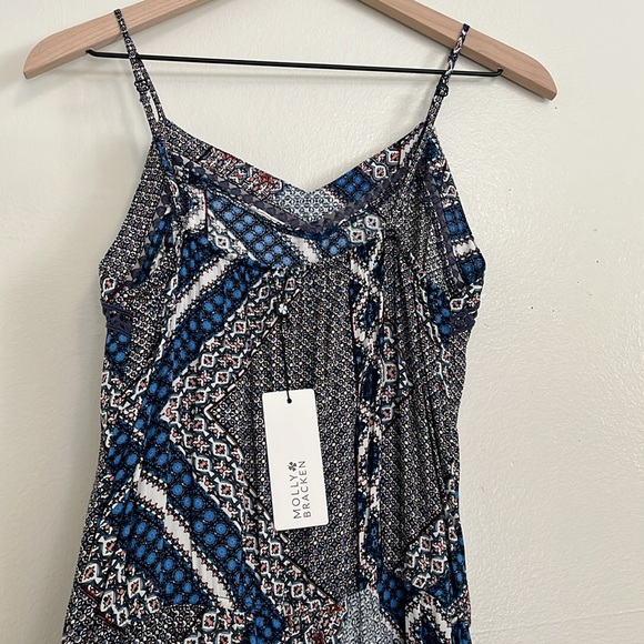 Molly Bracken Star Printed Woven Jumpsuit - Picture 7 of 10